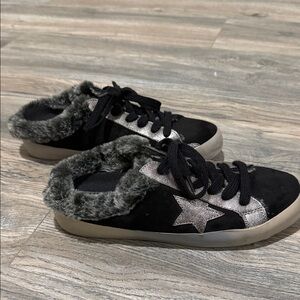 Shu Shop Black and Silver Star Sneakers  with Fur Trim